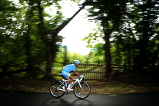 Ciclista escapado en solitario. La Vuelta 2012.