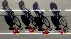 Vista aerea de ciclistas en contrareloj. La Vuelta 2013.